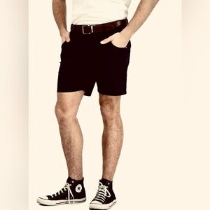 LEVINAS Performance Collection Kinetic Short
Classic, W 28 7” Inseam, Black, NWT